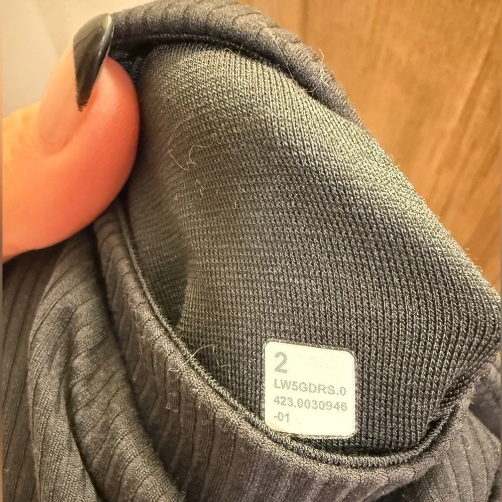 Lululemon Athletica Black Ribbed Flare Pants Size- 2